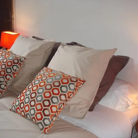 Bed & Breakfast Manoir De La Guerie *