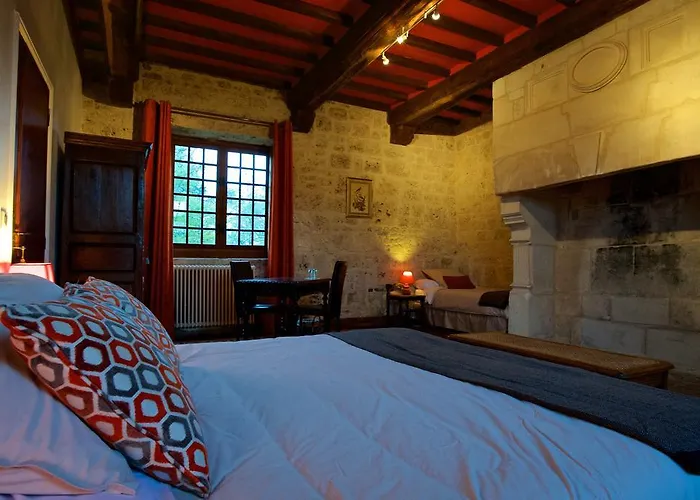 Manoir De La Guerie *