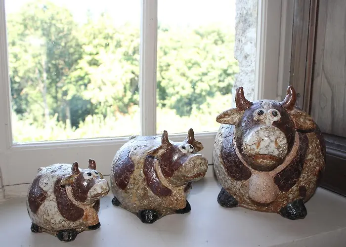 Manoir De La Guerie *